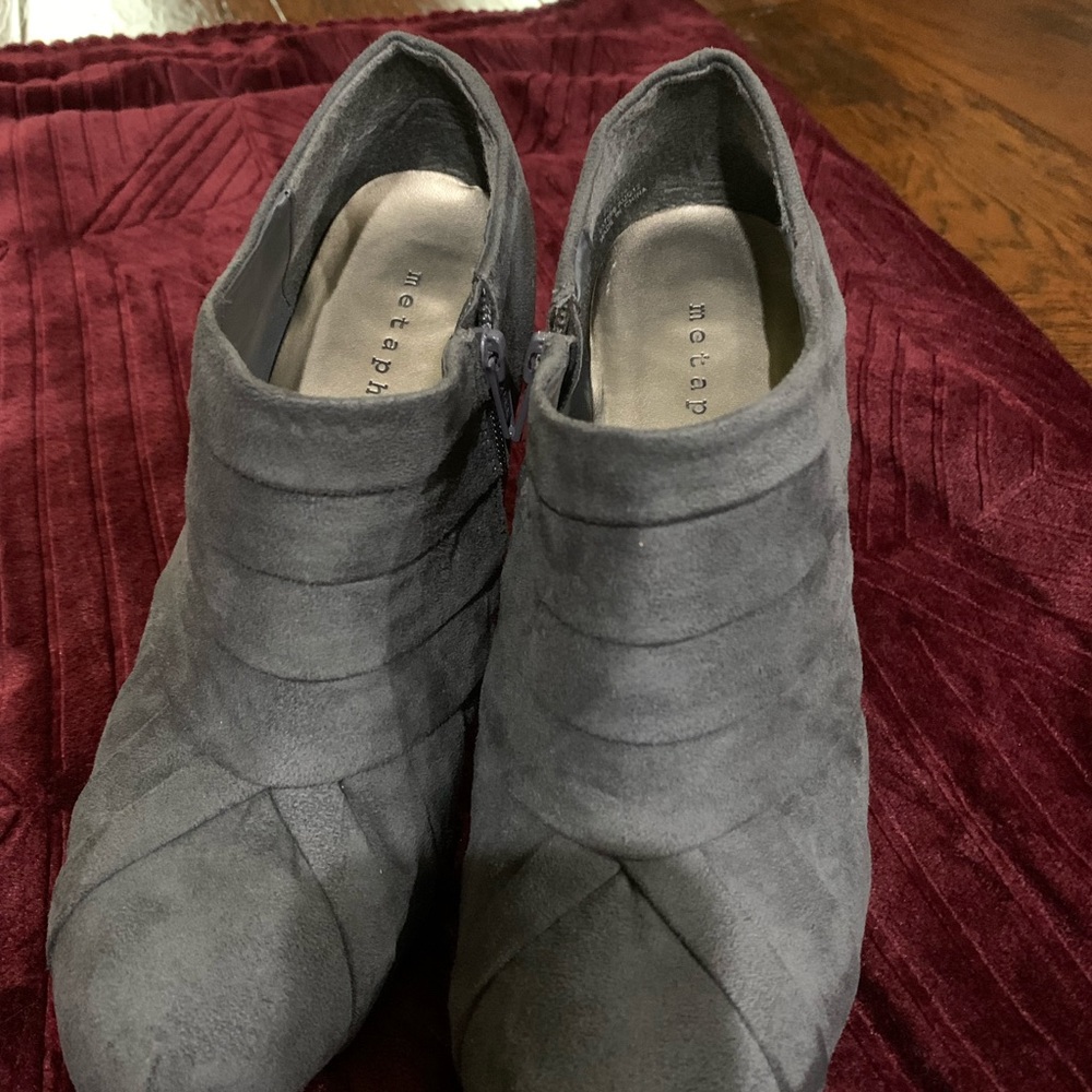 Metaphor Booties - Picture 6 of 6